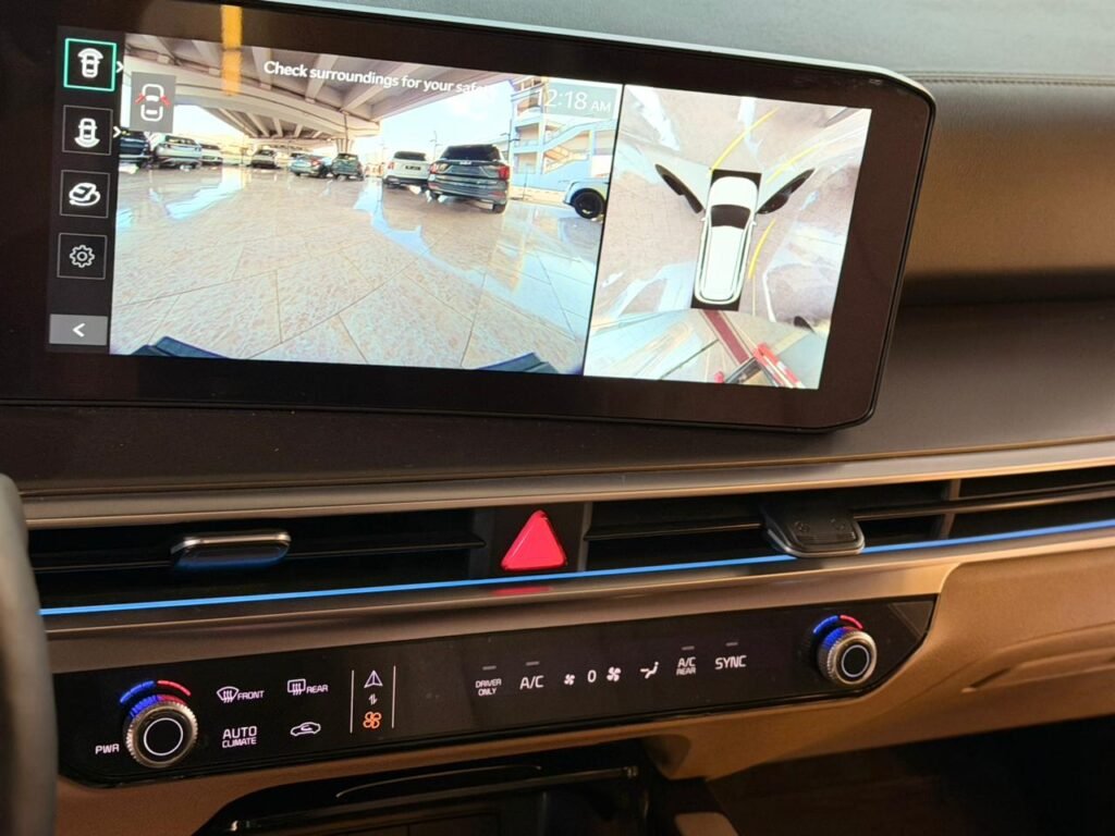 - Sorento 2024 -HYPRID - 6 seats- PANORAM